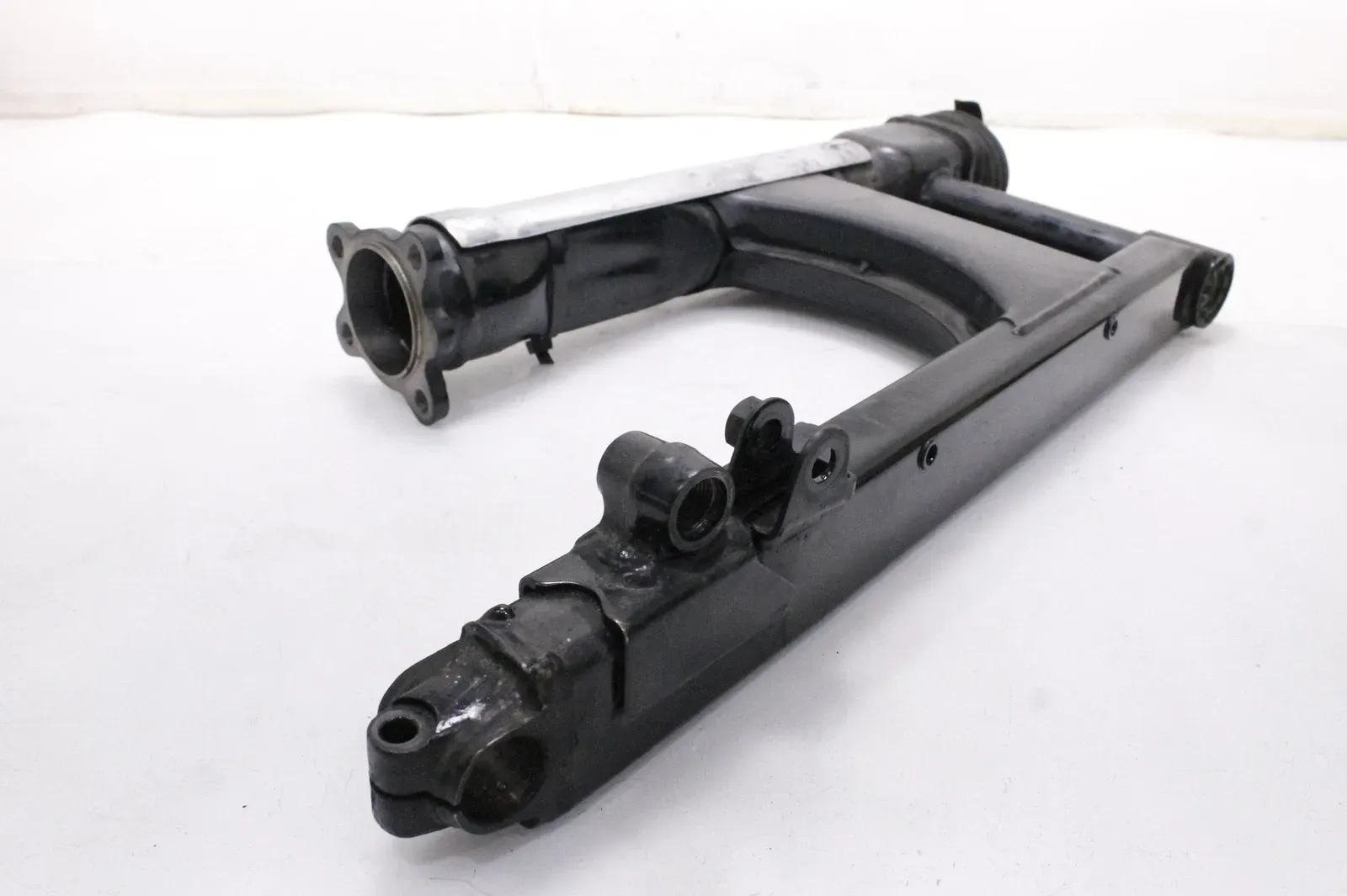 97-05 HONDA SHADOW 1100 VT1100C OEM REAR SWINGARM SUSPENSION ARM