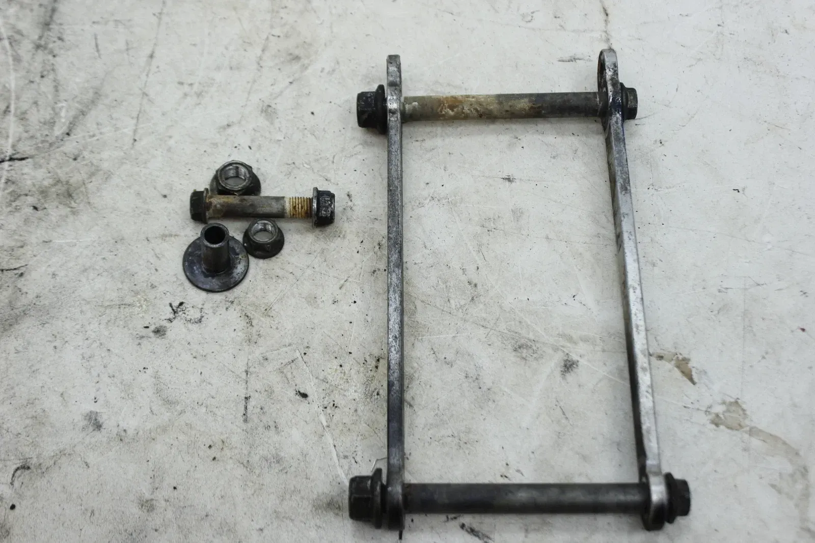 2004 2005 SUZUKI GXSR600 REAR SHOCK LOWERING LINKAGE LINKS