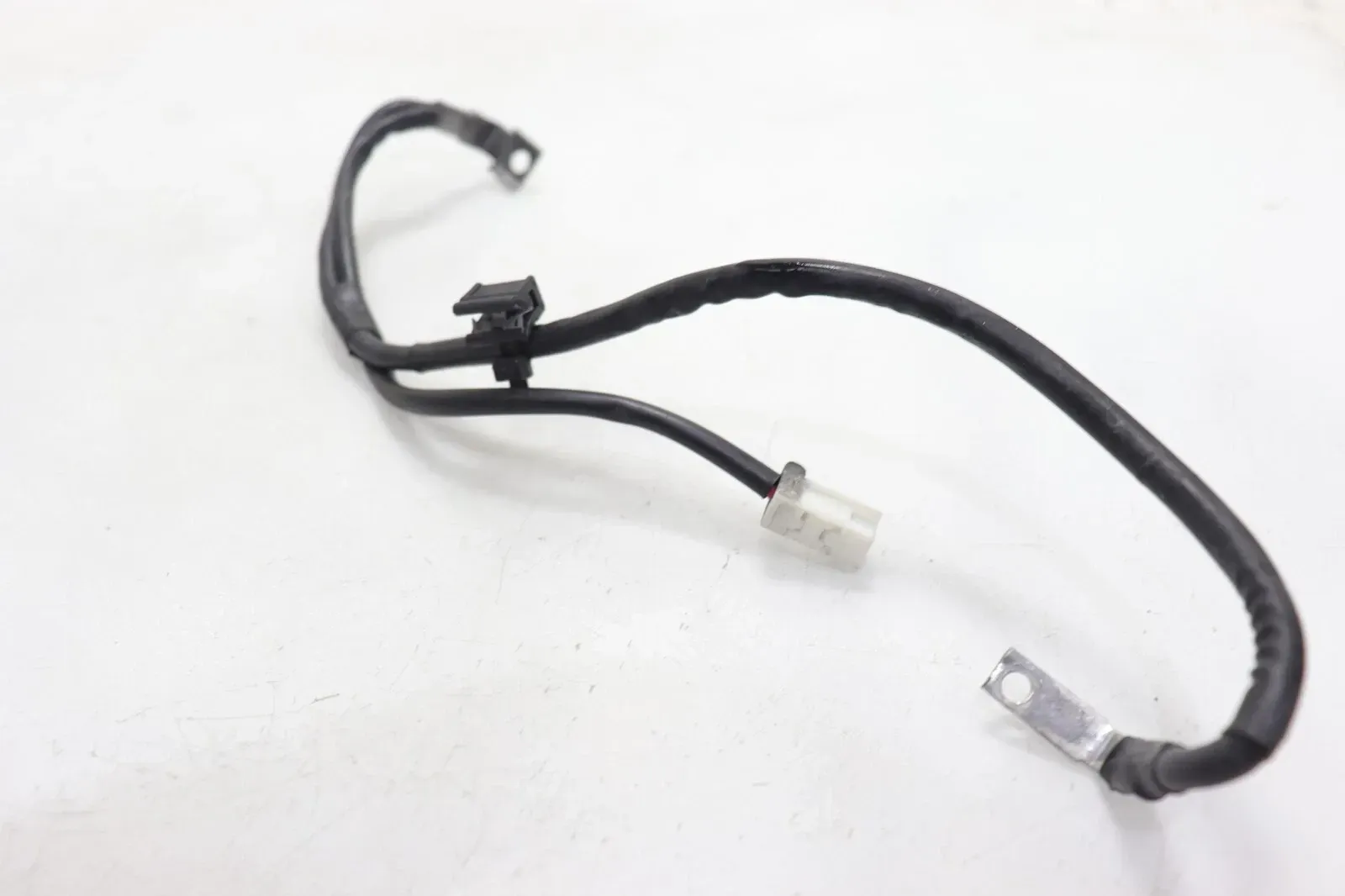 18-25 KAWASAKI NINJA ZX6R OEM POSITIVE BATTERY CABLE