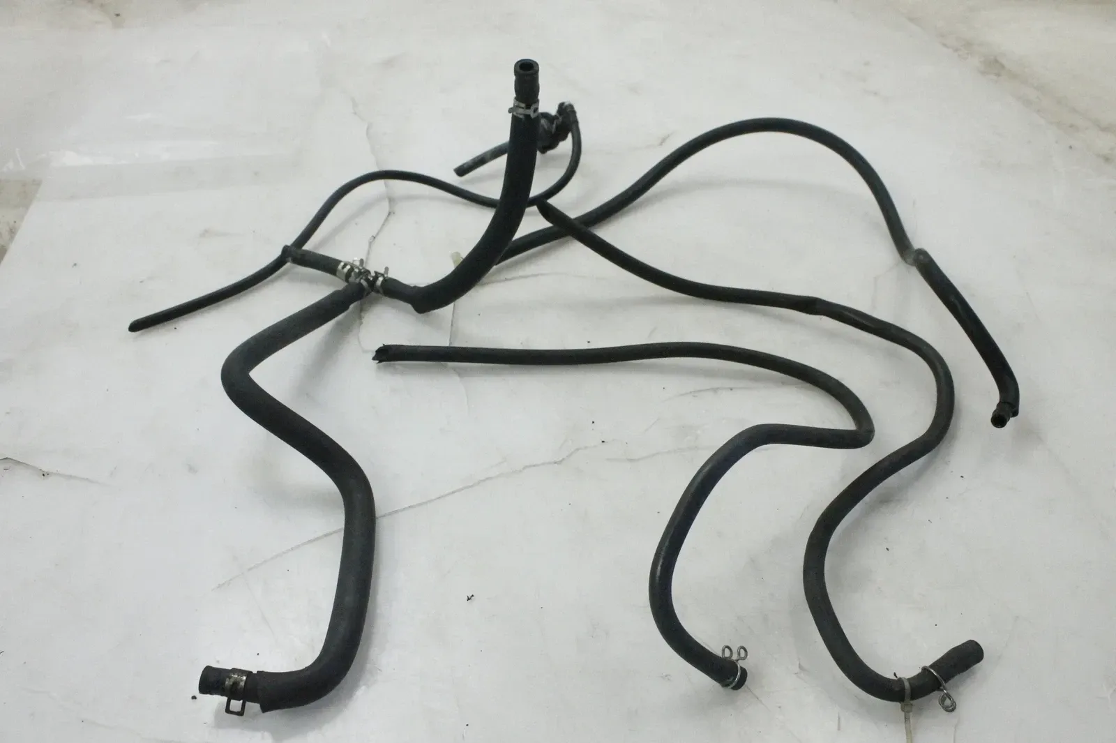 09-14 YAMAHA YZF R1 HOSES PIPES HOSE KIT SET