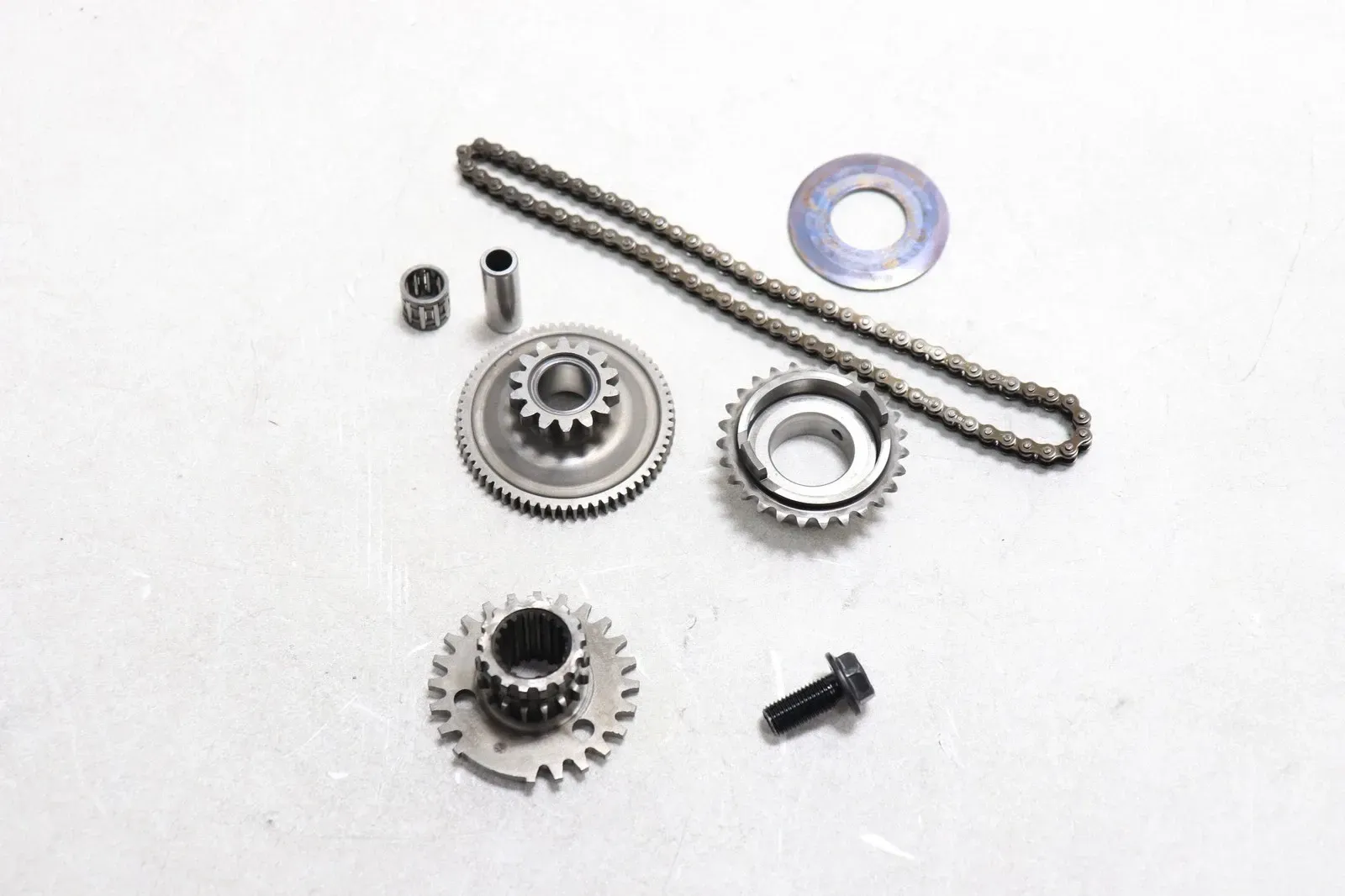 06-09 SUZUKI GSXR 600 OEM ENGINE STARTER ONE WAY GEAR CLUTCH OIL PUMP CHAIN