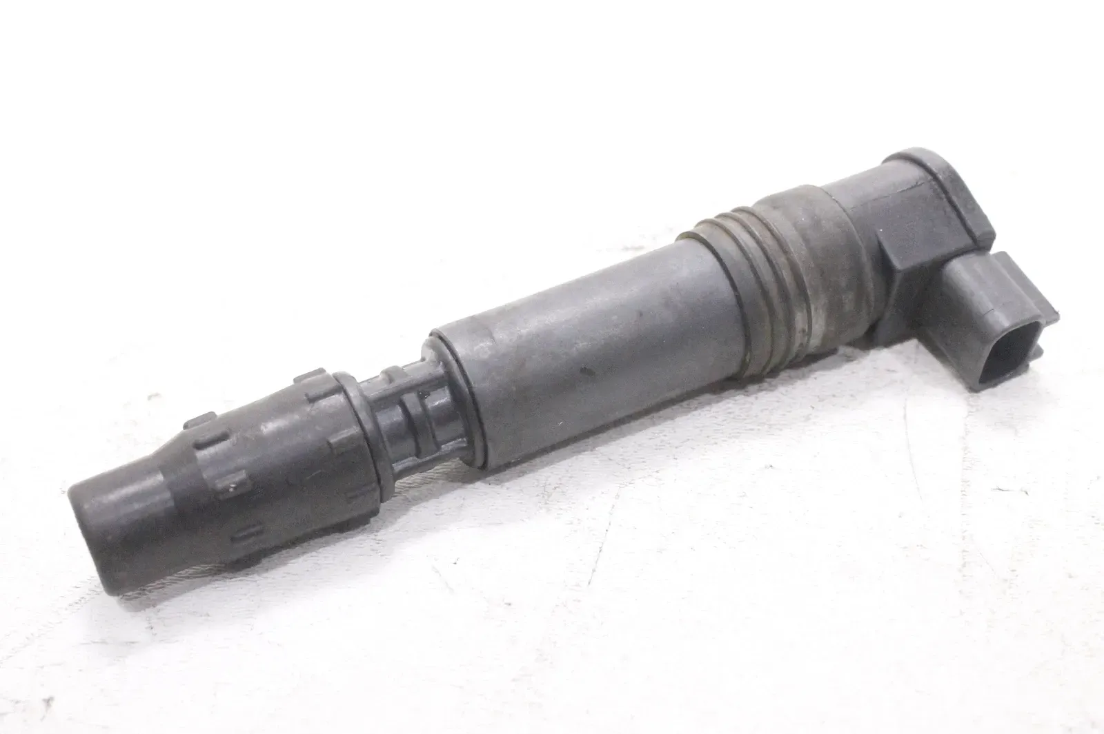 02-03 HONDA CBR954RR OEM IGNITION COIL SPARK PLUG CAP