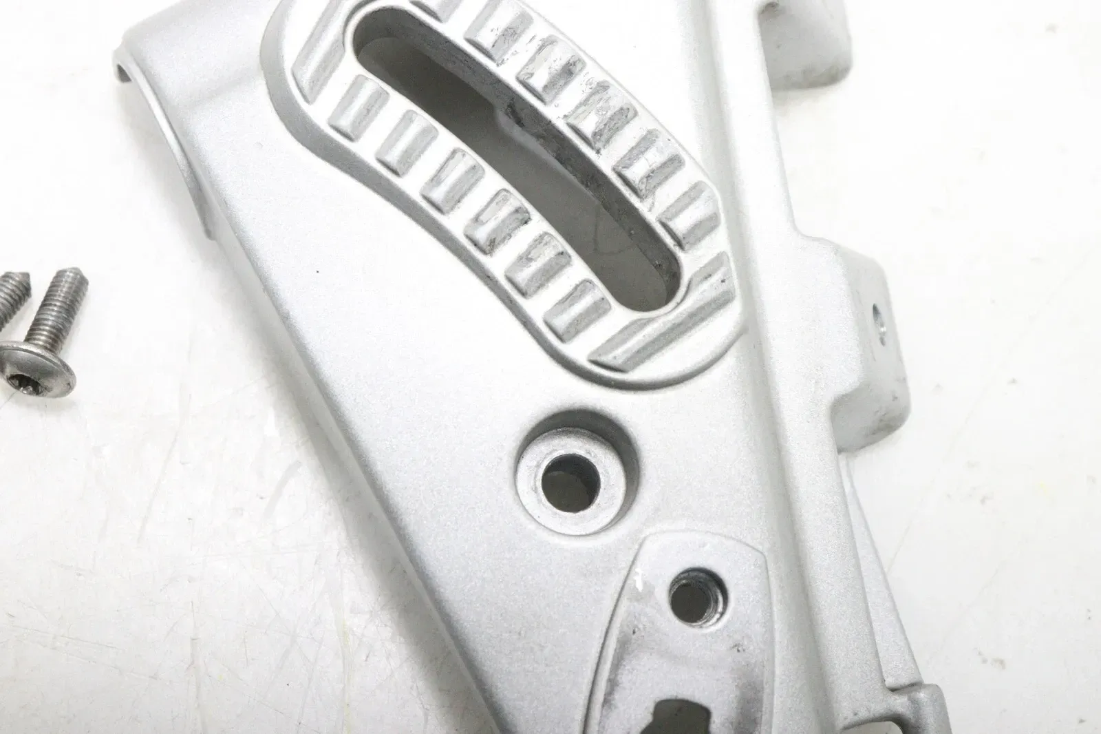 05-07 BMW R1200GS OEM FRONT LEFT HEADLIGHT HEAD LIGHT WINDSHIELD MOUNT BRACKET