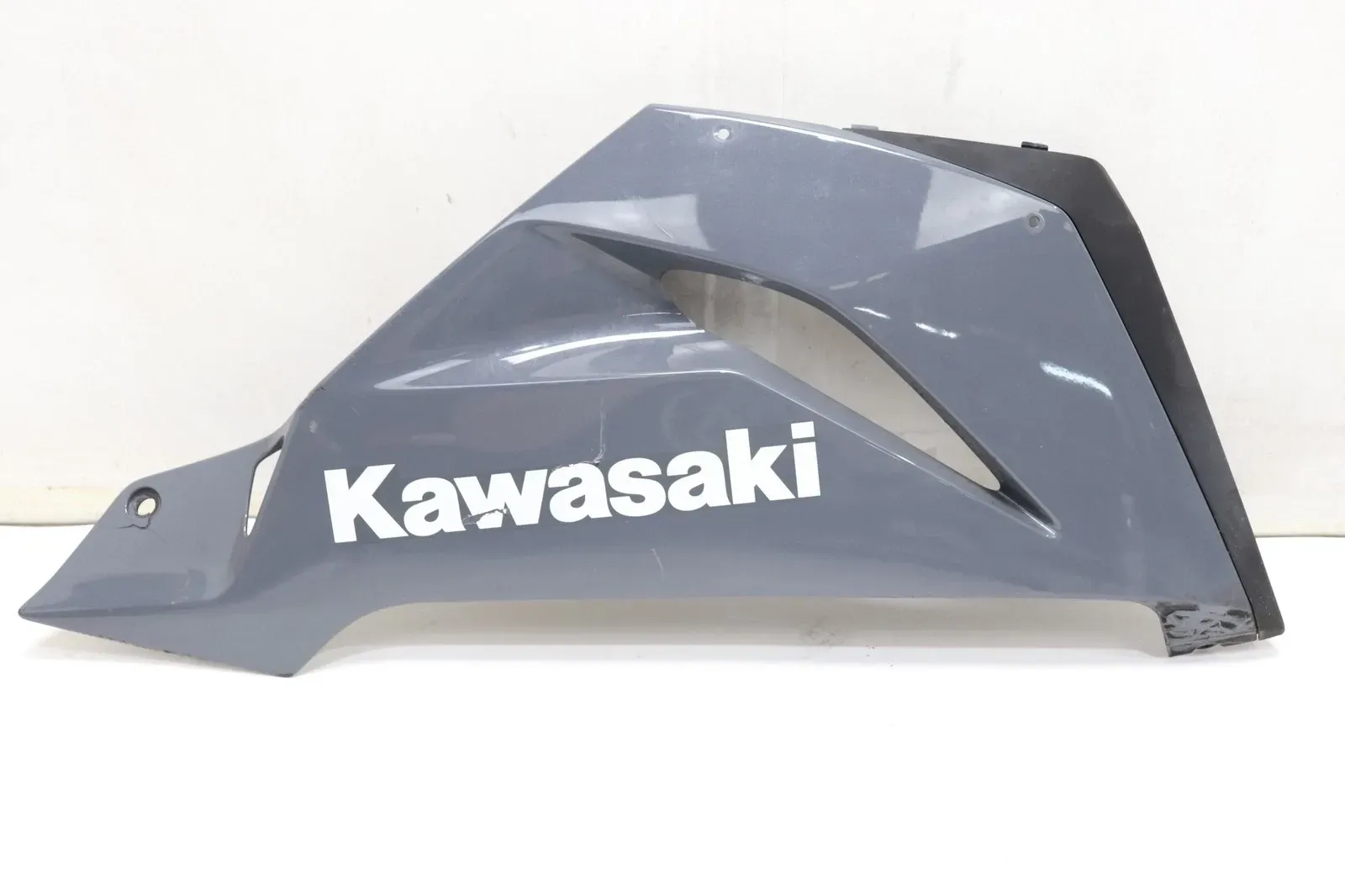 2021 KAWASAKI NINJA ZX6R OEM RIGHT LOWER BOTTOM BELLY SIDE FAIRING COWL GREY