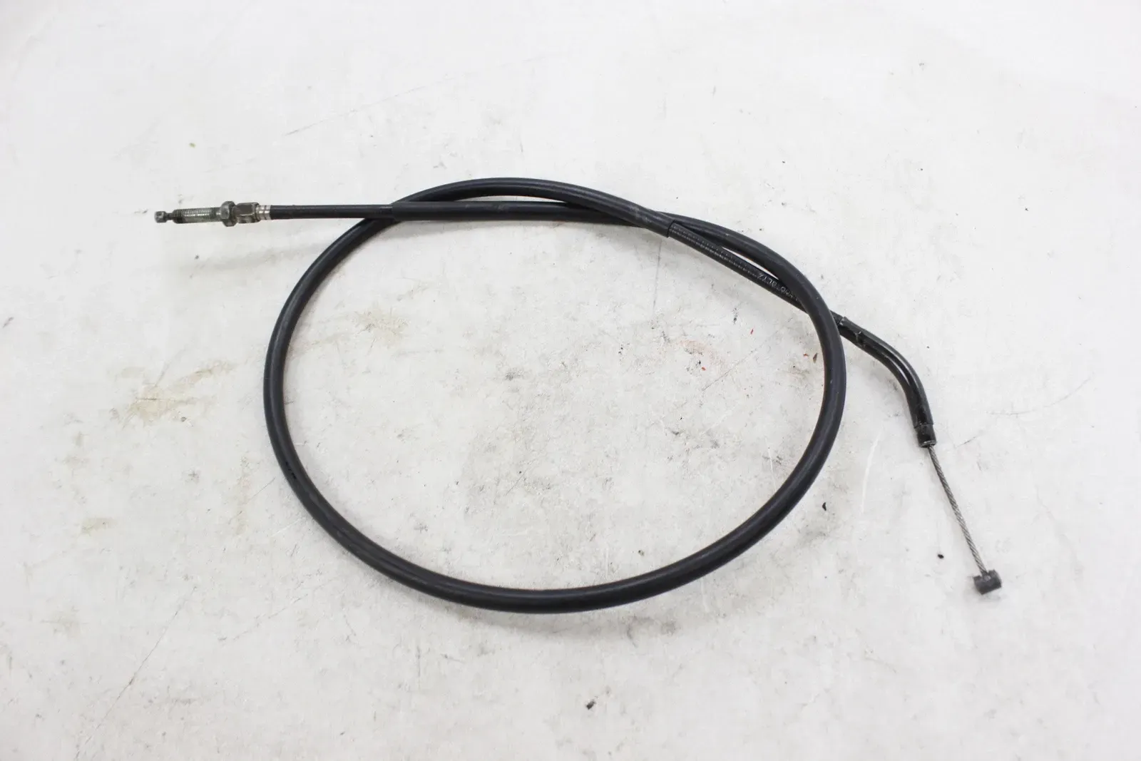 04-11 SUZUKI VSTROM 650 CLUTCH CABLE LINE