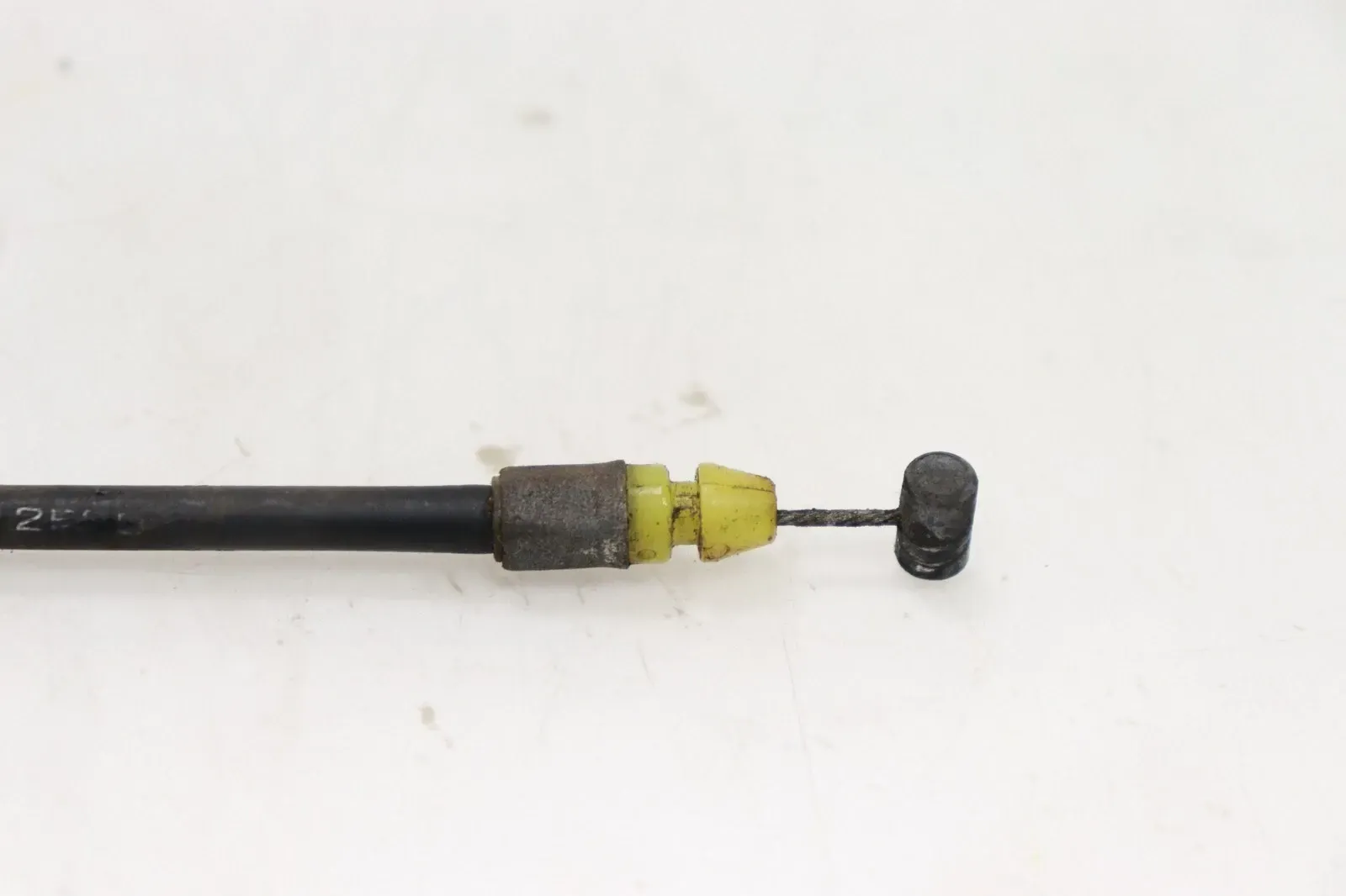 01-10 SUZUKI GZ250 OEM FRONT DRIVER SEAT LATCH LOCK ASSEMBLY