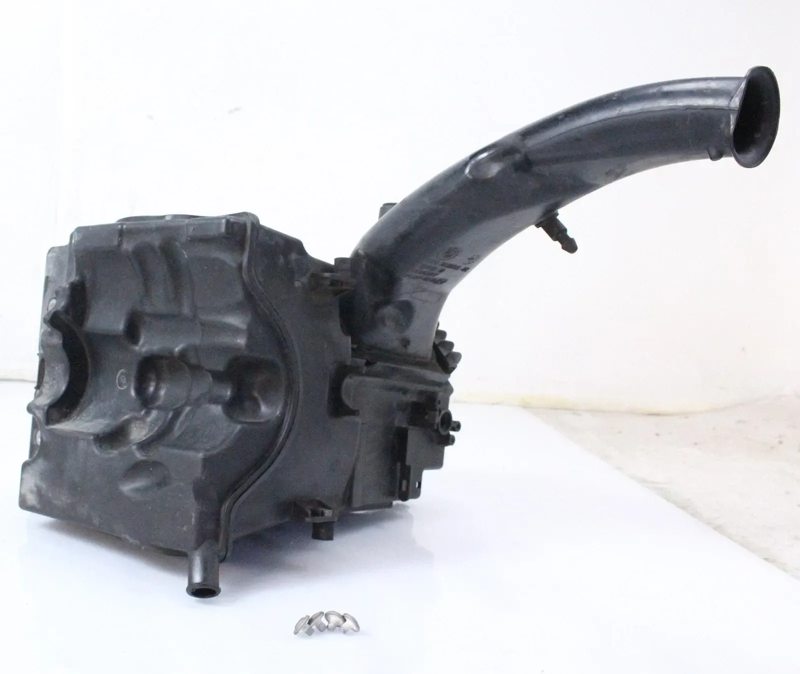 08-09 BMW R1200GS OEM AIRBOX AIR INTAKE FILTER BOX 13 71 7 672 506