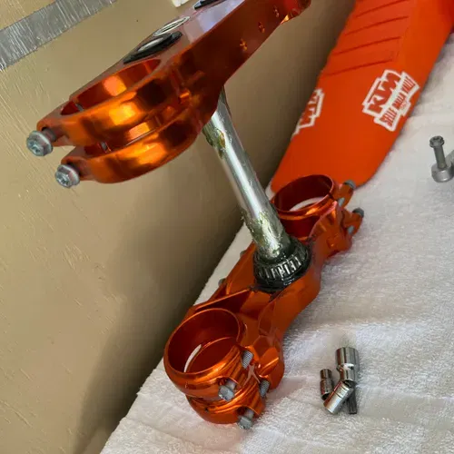 KTM Factory Triple Clamps
Brand New 