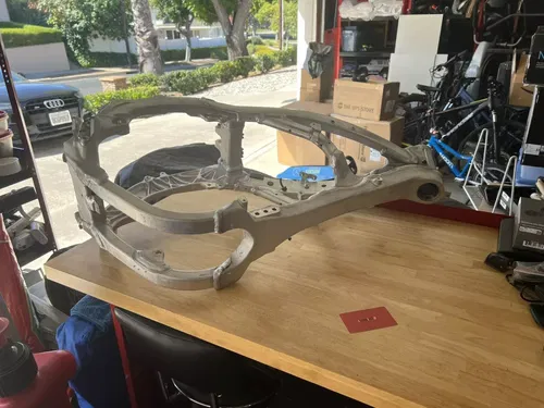 NEW 2024 Yamaha YZ250F OEM Main Frame with MSO BHR-21101-01-00