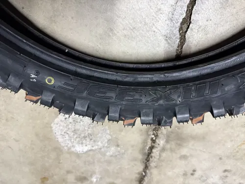 Dunlop MX33 Geomax Soft/Intermediate Terrain Tire 80/100x21 for Yamaha