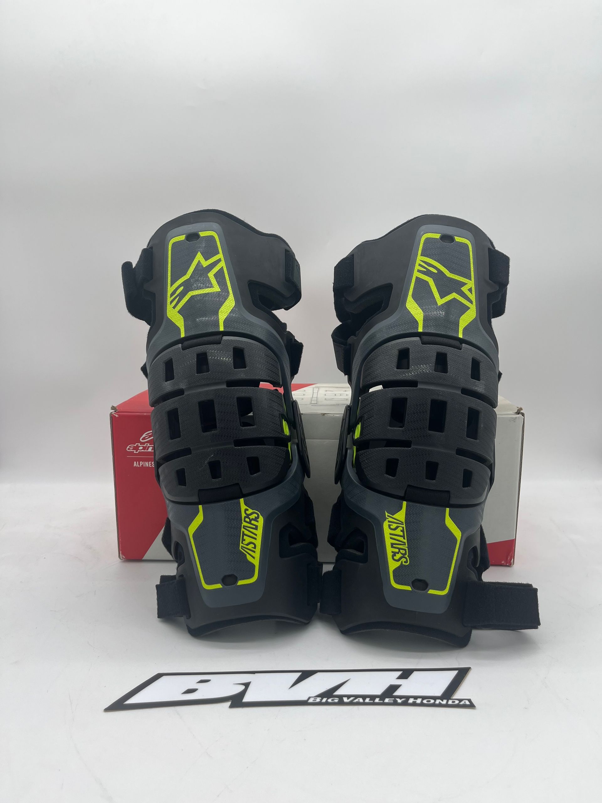 BIONIC 5S YOUTH KNEE BRACE BLA