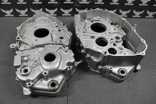 2002 96-04 HONDA XR400R OEM LEFT RIGHT ENGINE MOTOR CRANKCASE CRANK CASES BLOCK