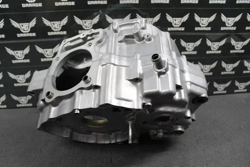 2002 96-04 HONDA XR400R OEM LEFT RIGHT ENGINE MOTOR CRANKCASE CRANK CASES BLOCK