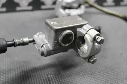 2000 KAWASAKI KX125 KX250 OEM FRONT BRAKE CALIPER MASTER CYLINDER ASV LEVER LINE
