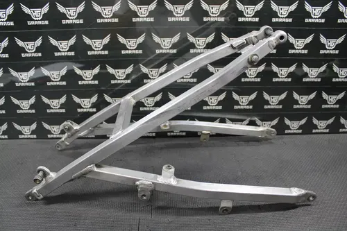 2000 2001 HONDA CR125R CR250R OEM REAR BACK SUB FRAME SUBFRAME SEAT RAIL GOOD