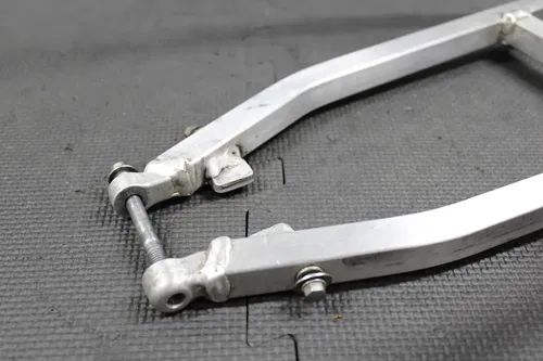 2000 2001 HONDA CR125R CR250R OEM REAR BACK SUB FRAME SUBFRAME SEAT RAIL GOOD
