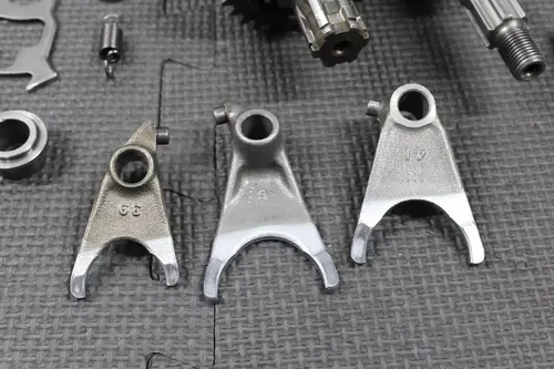 1997 KAWASAKI 95-97 KX100 88-97 KX80 OEM TRANSMISSION TRANS GEARBOX SHIFT FORKS