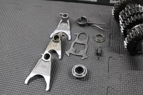 1997 KAWASAKI 95-97 KX100 88-97 KX80 OEM TRANSMISSION TRANS GEARBOX SHIFT FORKS