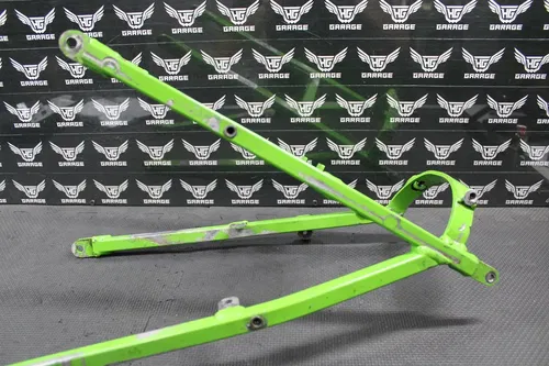 2002 KAWASAKI 99-02 KX125 KX250 OEM REAR BACK SUB FRAME SUBFRAME RAIL STRAIGHT