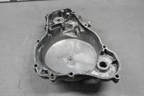 1985 HONDA CR125R OEM ENGINE RIGHT SIDE CASE INNER CLUTCH COVER 11340-KA3-760
