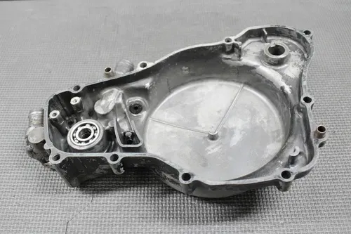 1985 HONDA CR125R OEM ENGINE RIGHT SIDE CASE INNER CLUTCH COVER 11340-KA3-760