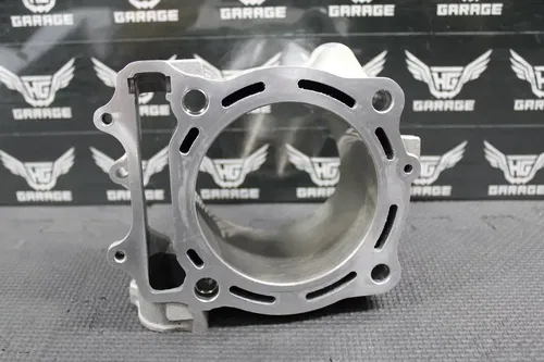 2018 SUZUKI RMZ450 OEM ENGINE CYLINDER BORE JUG BARREL 11211-28H11-0F0 MINT!