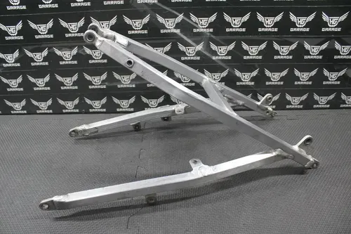 2002 HONDA CRF450R OEM REAR BACK SUB FRAME SUBFRAME SEAT RAIL 50200-MEB-670
