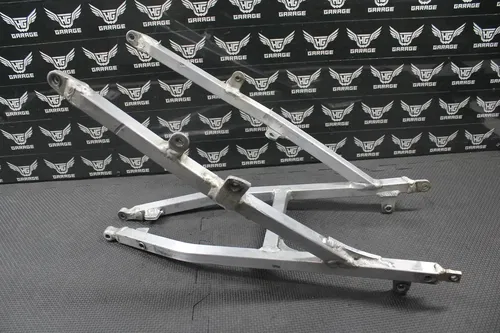2002 HONDA CRF450R OEM REAR BACK SUB FRAME SUBFRAME SEAT RAIL 50200-MEB-670