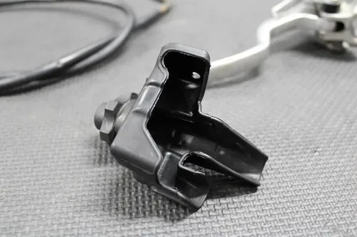 2006 05-07 HONDA CRF450X OEM CLUTCH PERCH MOUNT WITH LEVER CABLE 22870-MEY-670