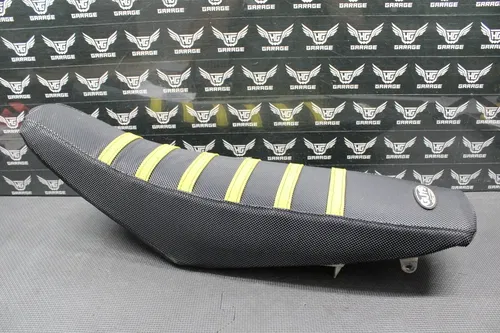 2003 SUZUKI RM125 RM250 SEAT SADDLE GUTS RACING COMFORT FOAM & GRIPPER COVER