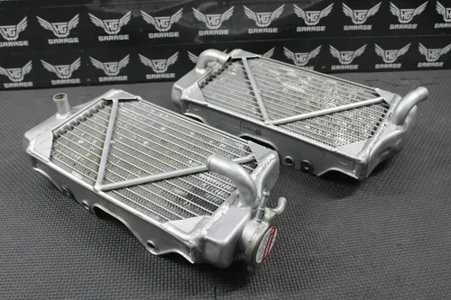 2002 2003 HONDA CRF450R OEM LEFT RIGHT ICW BRACED RADIATORS MISHIMOTO HOSES
