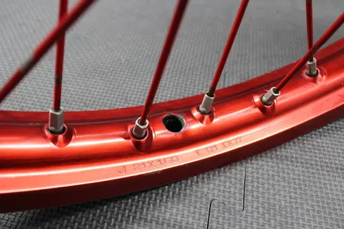 2002 02-05 HONDA CRF450R TCR RED ANODIZED FRONT WHEEL RIM HUB 44650-KZ4-810 GOOD