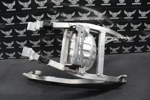 2011 10-13 YAMAHA YZ450F OEM REAR BACK SUB FRAME SUBFRAME RAIL 33D-21190-00-00