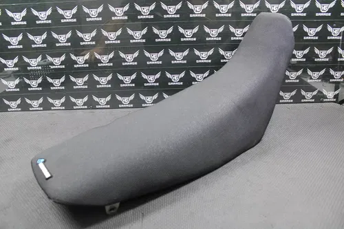 1999 KAWASAKI 99-05 KDX200 99-04 KDX220R OEM SEAT SADDLE NEUTRON GRIPPER COVER