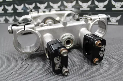 2002 SUZUKI 00-04 DRZ400 DRZ400E FRONT FORKS LOWER UPPER TRIPLE TREE STEM CLAMP