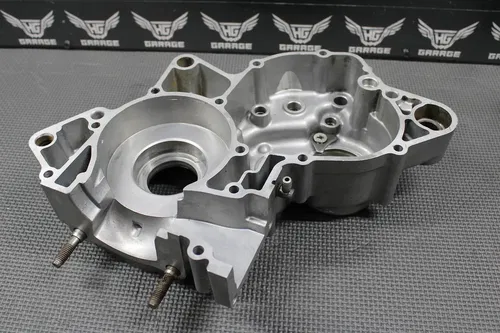 1994 1995 YAMAHA YZ125 OEM LEFT RIGHT ENGINE MOTOR CRANKCASE CRANK CASES BLOCK