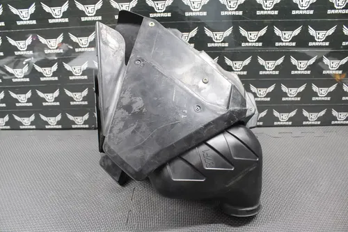 2002 SUZUKI RM250 OEM AIRBOX AIR CLEANER FILTER BOX INTAKE BOOT 13700-37F10