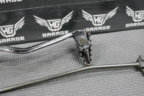 2002 HONDA XR200R 86-02 OEM RIGHT REAR BRAKE FOOT PEDAL LEVER ROD ARM ASSEMBLY