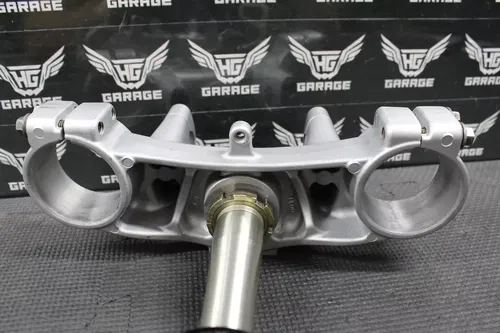 2003 YAMAHA YZ125 OEM FRONT FORKS LOWER UPPER TRIPLE TREE STEM BAR CLAMPS NICE!