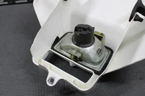 2000 2001 SUZUKI DRZ400 DRZ400E OEM WHITE HEADLIGHT SHROUD COVER HOUSING BULB
