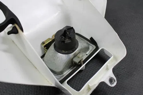 2000 2001 SUZUKI DRZ400 DRZ400E OEM WHITE HEADLIGHT SHROUD COVER HOUSING BULB