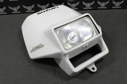 2000 2001 SUZUKI DRZ400 DRZ400E OEM WHITE HEADLIGHT SHROUD COVER HOUSING BULB