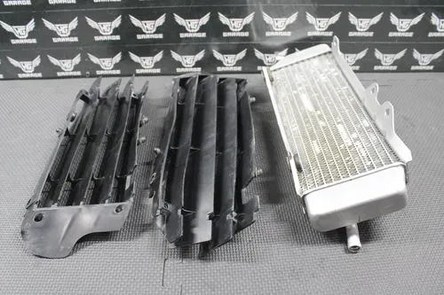 2013 KAWASAKI 10-16 KX250F OEM LEFT SIDE RADIATOR RADIATORS W LOUVERS 39061-0190