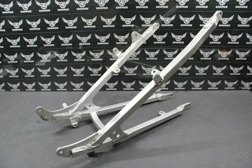 2000 SUZUKI 00-04 DRZ400 OEM REAR BACK SUB FRAME SUBFRAME SEAT RAIL 41200-29F00