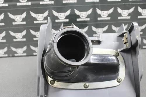 1996 HONDA XR400R 96-99 OEM AIRBOX AIR CLEANER FILTER BOX INTAKE BOOT GRAY NICE!