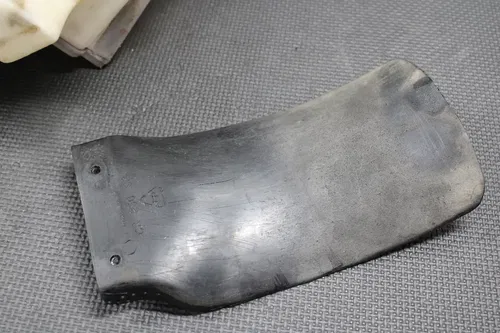 1998 1999 HONDA CR250R OEM AIRBOX AIR CLEANER FILTER BOX INTAKE 17210-KZ3-B00