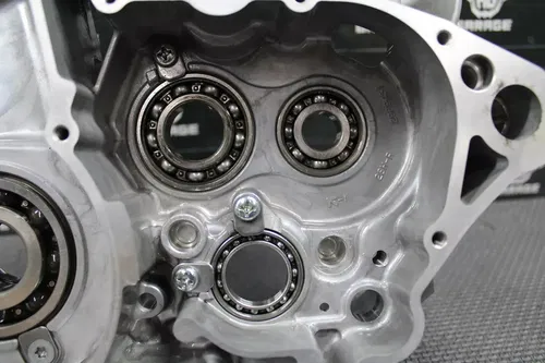 2018 18-20 SUZUKI RMZ450 OEM RIGHT SIDE ENGINE MOTOR CRANKCASE CRANK CASE BLOCK