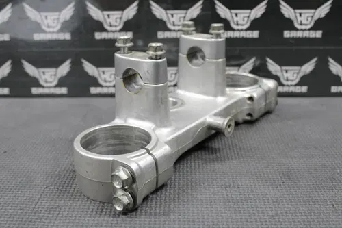 1999 SUZUKI 99-00 RM125 RM250 OEM FORKS UPPER TRIPLE TREE CLAMP 51310-36E60