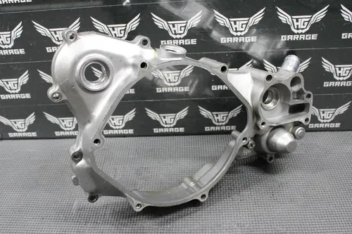 1994 92-96 HONDA CR250R OEM RIGHT CRANKCASE  INNER CLUTCH COVER 11341-KZ3-890