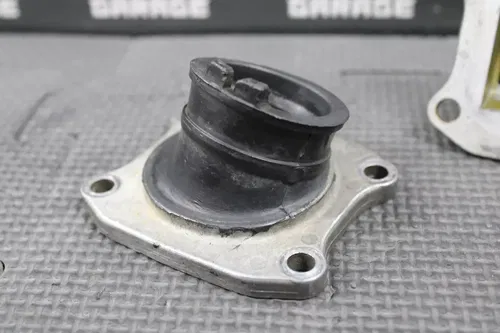 1996 HONDA CR80R CR85R OEM CARB INTAKE BOOT REED BLOCK ASSEMBLY INSULATOR REEDS